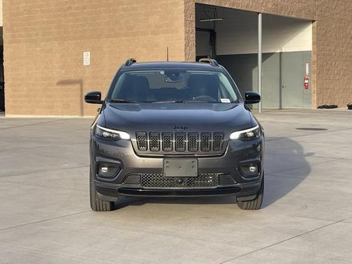 2023 Jeep Cherokee Altitude