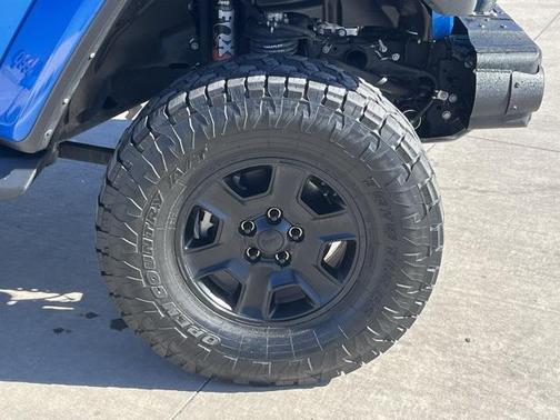 2021 Jeep Gladiator Mojave 4X4