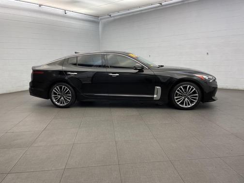 2019 Kia Stinger Premium