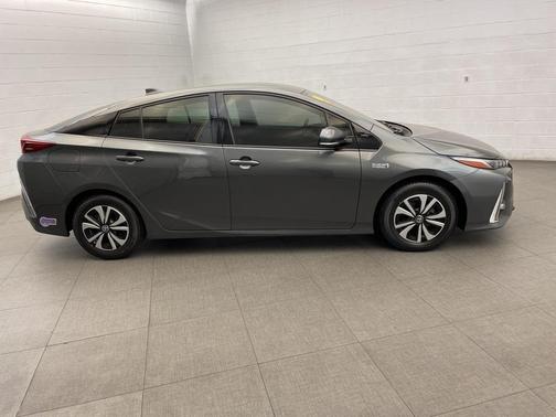2019 Toyota Prius Prime Advanced