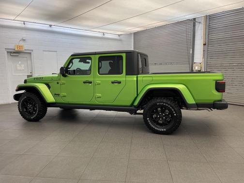 2025 Jeep Gladiator Willys