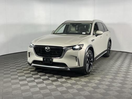 2024 Mazda CX-90 PHEV Premium