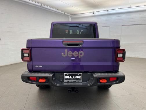 2026 Jeep Gladiator Mojave X
