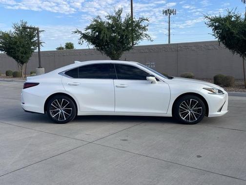 2024 Lexus ES 350 Base