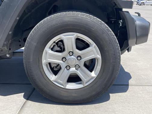 2022 Jeep Wrangler Unlimited Sport