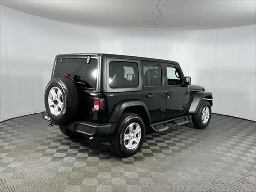 2022 Jeep Wrangler Unlimited Sport