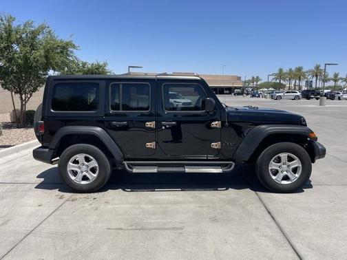 2022 Jeep Wrangler Unlimited Sport
