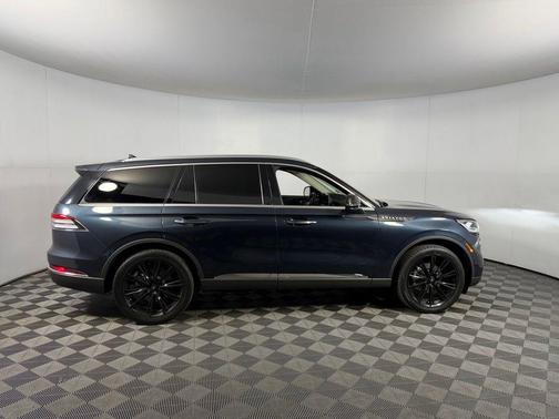 Flight Blue Metallic Clearcoat 2024 Lincoln Aviator Reserve AWD