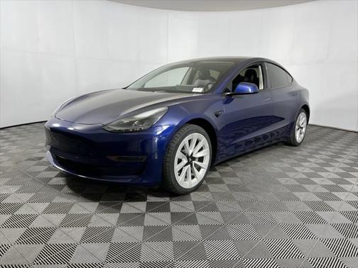 2022 Tesla Model 3 Long Range
