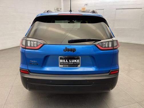 2023 Jeep Cherokee Altitude