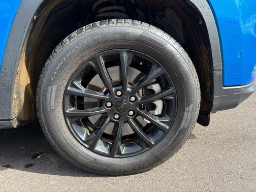 2023 Jeep Cherokee Altitude