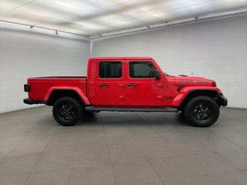 2025 Jeep Gladiator Sport S