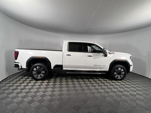 2024 GMC Sierra 2500 Denali