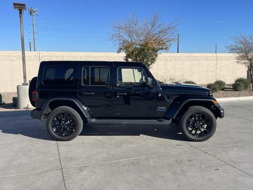 2025 Jeep Wrangler 4xe Sahara