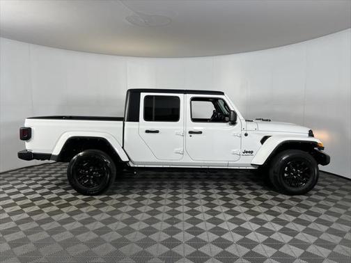 2022 Jeep Gladiator Altitude 4x4