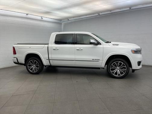 2025 RAM 1500 ST