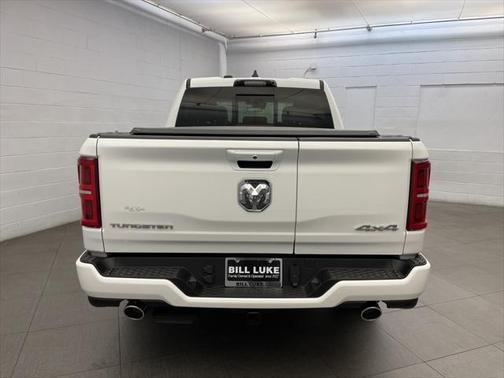 2025 RAM 1500 ST