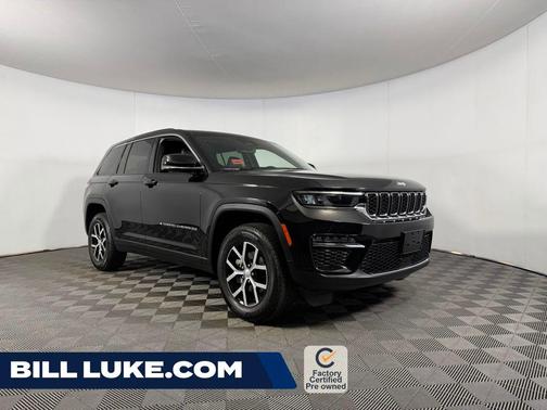Diamond Black Crystal Pearlcoat 2024 Jeep Grand Cherokee Limited