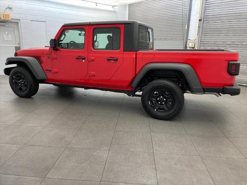 2025 Jeep Gladiator Sport