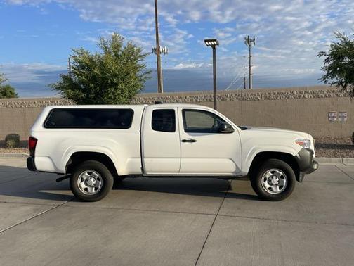 2022 Toyota Tacoma SR
