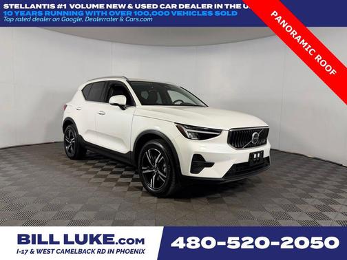 2025 Volvo XC40 B5 Core Bright Theme