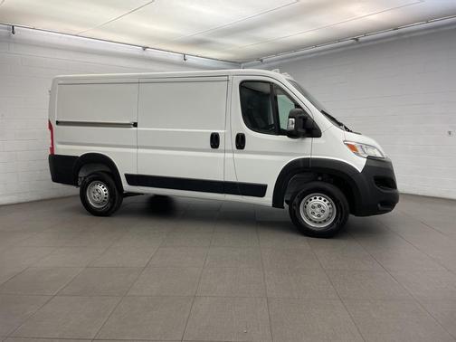 2026 RAM ProMaster 2500 Tradesman