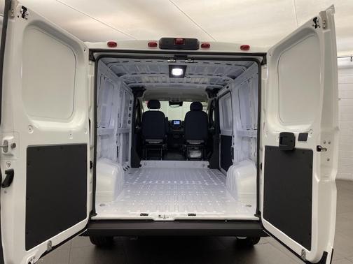 2026 RAM ProMaster 2500 Tradesman