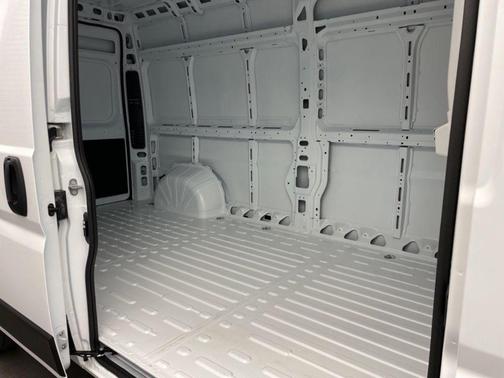 2026 RAM ProMaster 2500 Tradesman