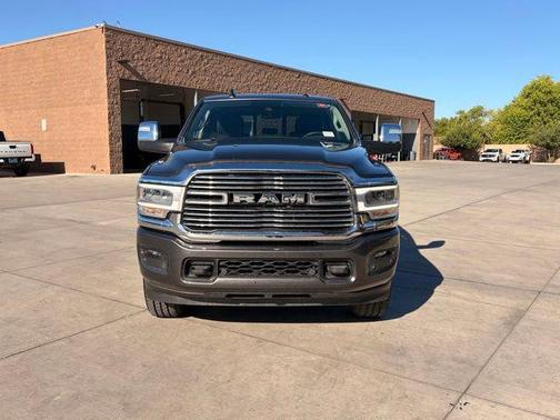 Crystal Metallic 2024 RAM 2500 Laramie Crew Cab 4x4 6'4' Box