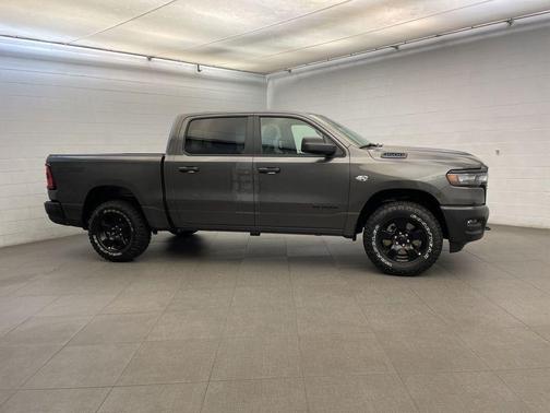 Granite Crystal Metallic Clearcoat 2026 RAM 1500 Warlock Crew Cab 4x4 5'7' Box