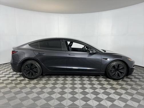 2024 Tesla Model 3 Standard Range