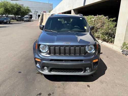 Slate Blue Pearlcoat 2021 Jeep Renegade Latitude
