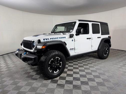 Bright White Clearcoat 2024 Jeep Wrangler 4xe Rubicon