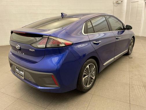 2022 Hyundai IONIQ Plug-In Hybrid Limited