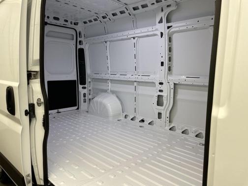 2026 RAM ProMaster 2500 Tradesman