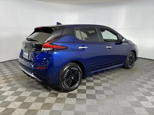 2024 Nissan Leaf SV PLUS