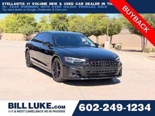 Mythos Black Metallic 2022 Audi S8 4.0T