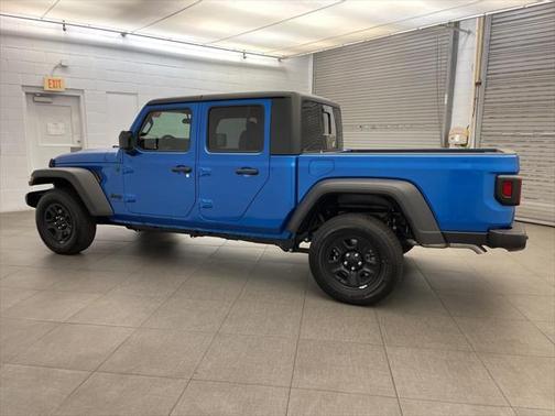 2025 Jeep Gladiator Sport