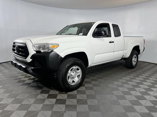 2022 Toyota Tacoma SR