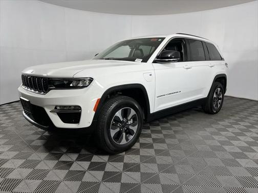 2022 Jeep Grand Cherokee 4xe Base