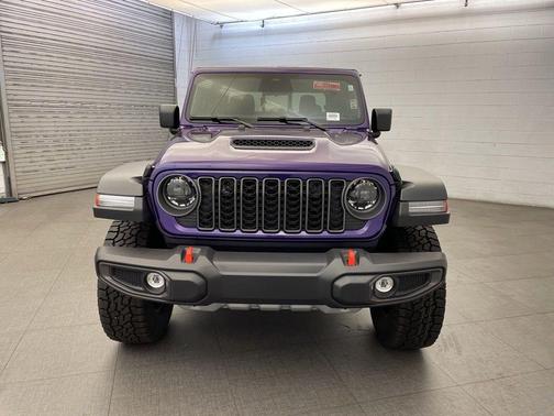 2026 Jeep Gladiator Mojave 4x4