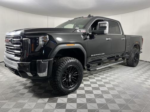 2024 GMC Sierra 3500 SLT
