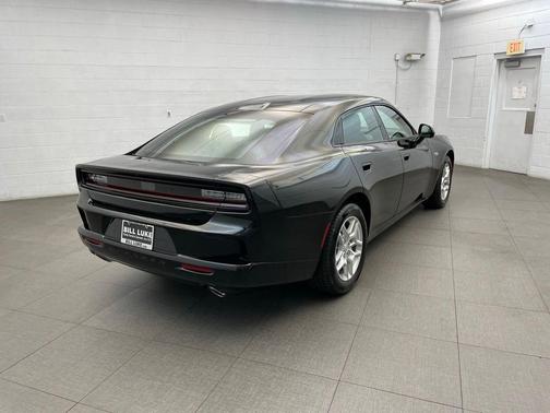 Diamond 2026 Dodge Charger R/T