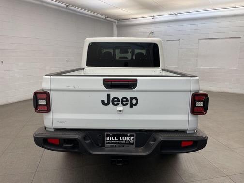 2026 Jeep Gladiator Sport S