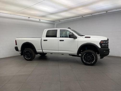 2025 RAM 2500 Tradesman Crew Cab 4x4 6'4' Box