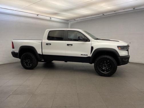 2026 RAM 1500 RHO Crew Cab 4x4 5'7' Box