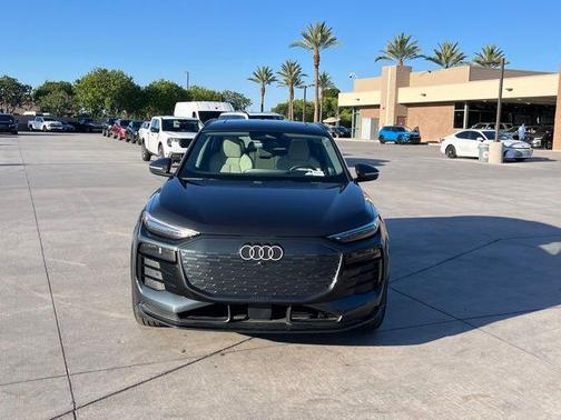 Manhattan Gray Metallic 2025 Audi Q6 e-tron Prestige quattro
