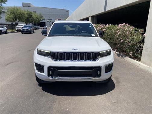 2022 Jeep Grand Cherokee Overland