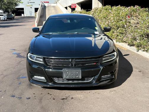 2017 Dodge Charger SXT