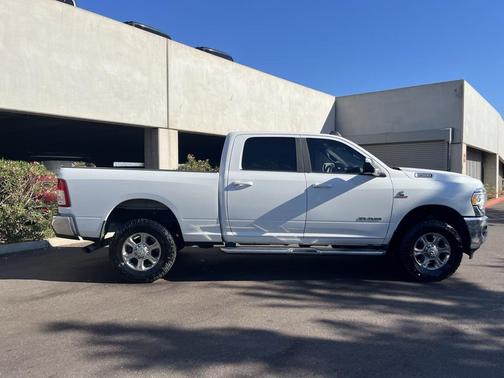 2022 RAM 2500 Big Horn Crew Cab 4x4 6'4' Box